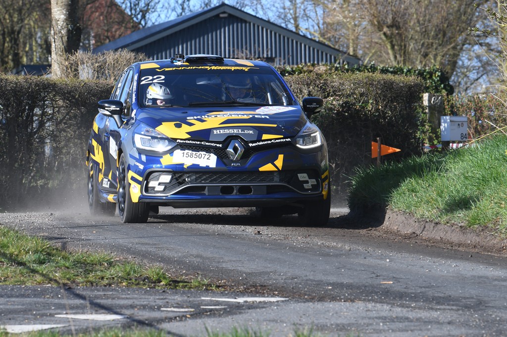 På syv ud af 10 hastighedsprøver i weekendens Slagelse Rally var Casper Venning og Kristian Birk i Top 3 med deres Renault Clio R3T
(Foto: Morten Dam - autoMOTIV/specialpress)